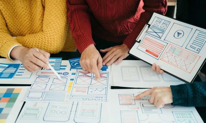 Creative team web designer planning application development